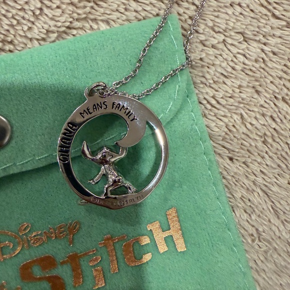 Rocklove Disney Lilo & Stitch Necklace - Picture 3 of 3